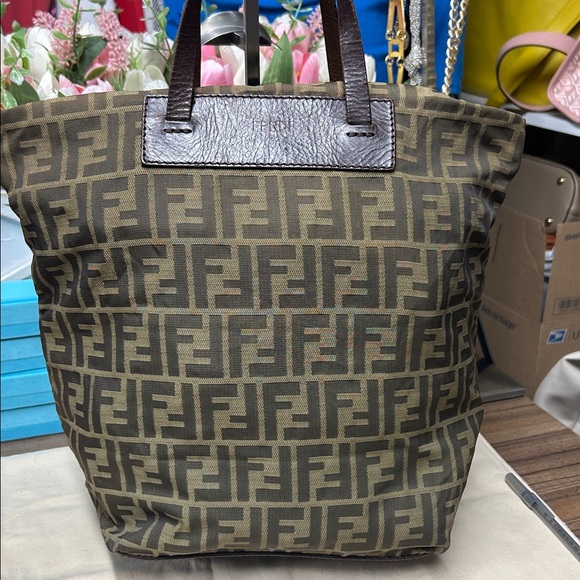Fendi Handbags - Fendi Zucca Tote bag